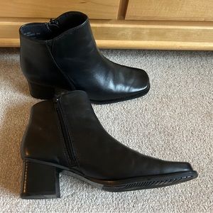 Bass Leather Ankle Boots